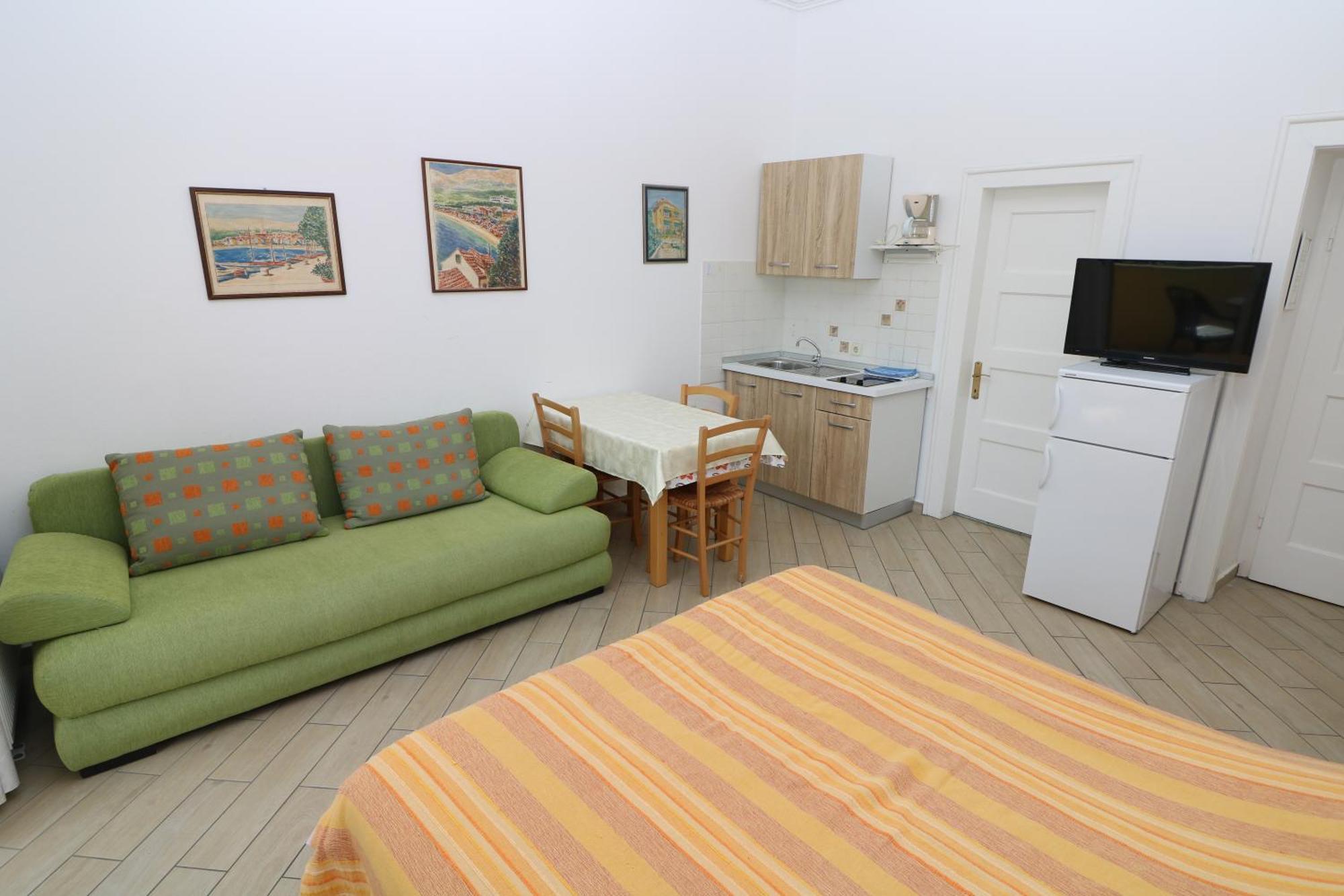 Studio Apartments Cavrak With Terrace Baška Cameră foto